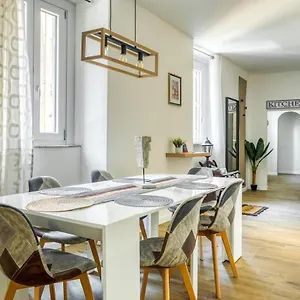 Appartamento Grand Maison Del Moro - Trastevere, Roma